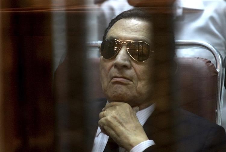 Egipto: Anulada absolvição de Mubarak por cumplicidade na morte de manifestantes