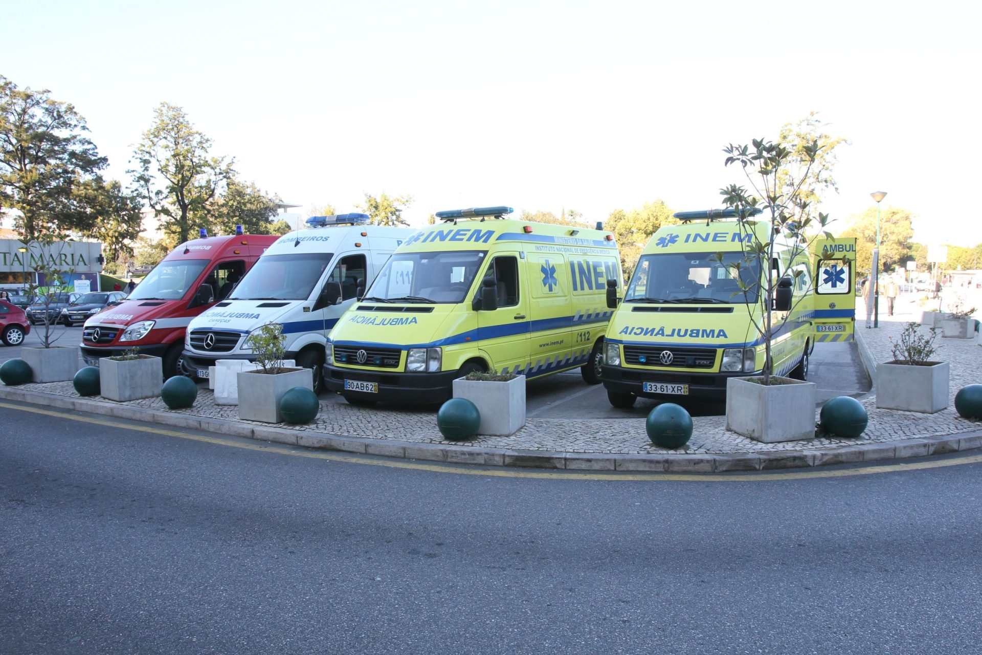INEM: Há sete ambulâncias paradas em Lisboa de um total de 21