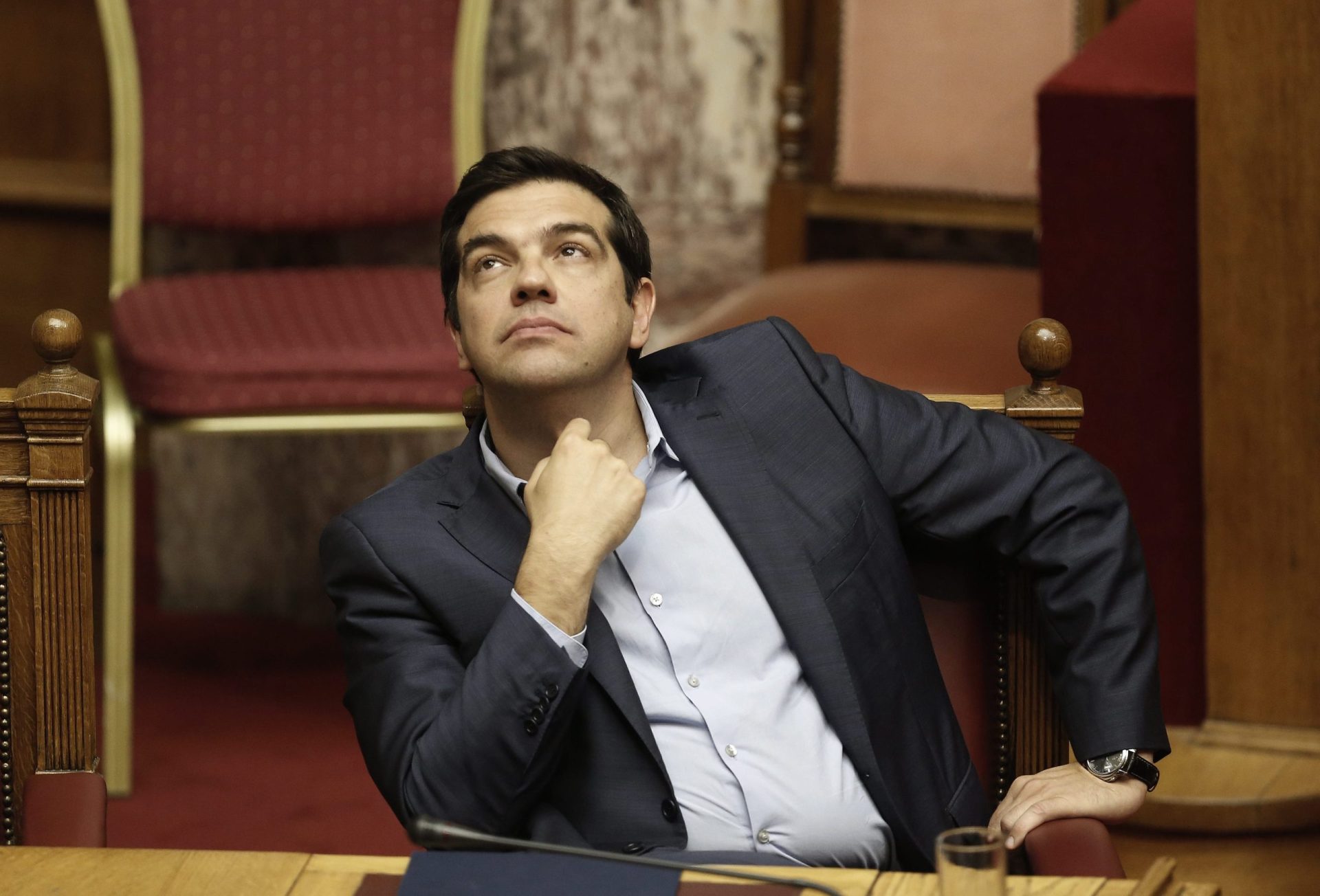 Grécia. O braço-de-ferro entre Atenas e Bruxelas com recuo do Syriza