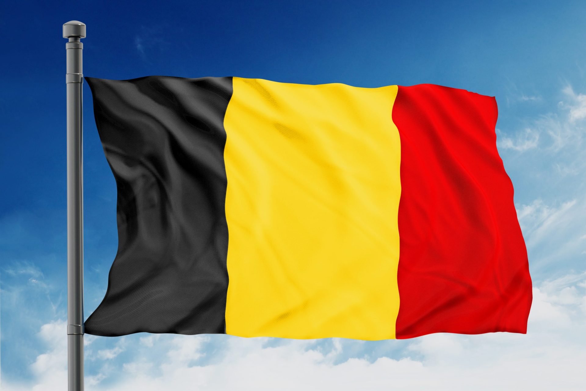 Governo belga admite retirar direitos políticos a quem tenha cometido fraude fiscal