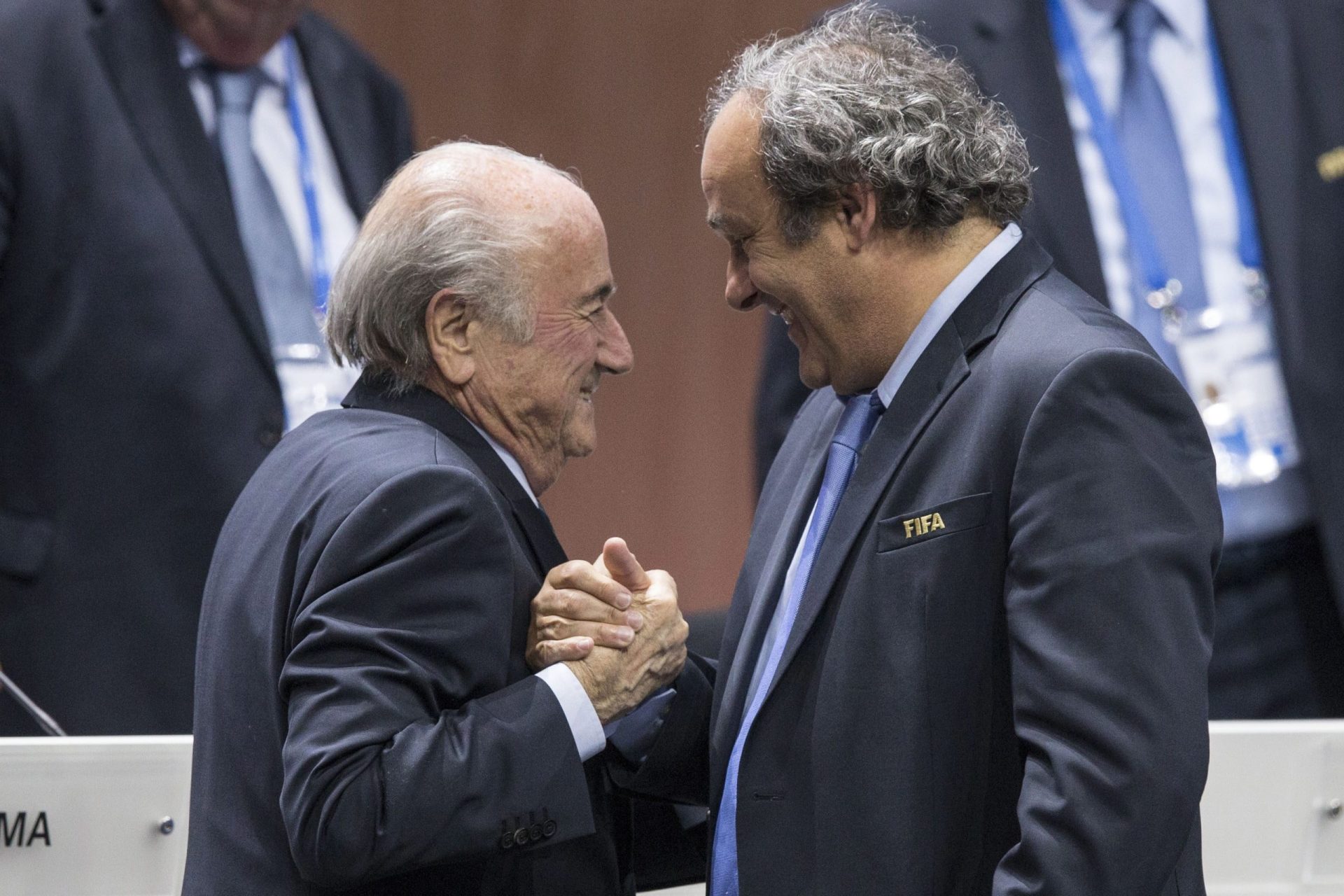 FIFA. Sai Blatter entra Platini?