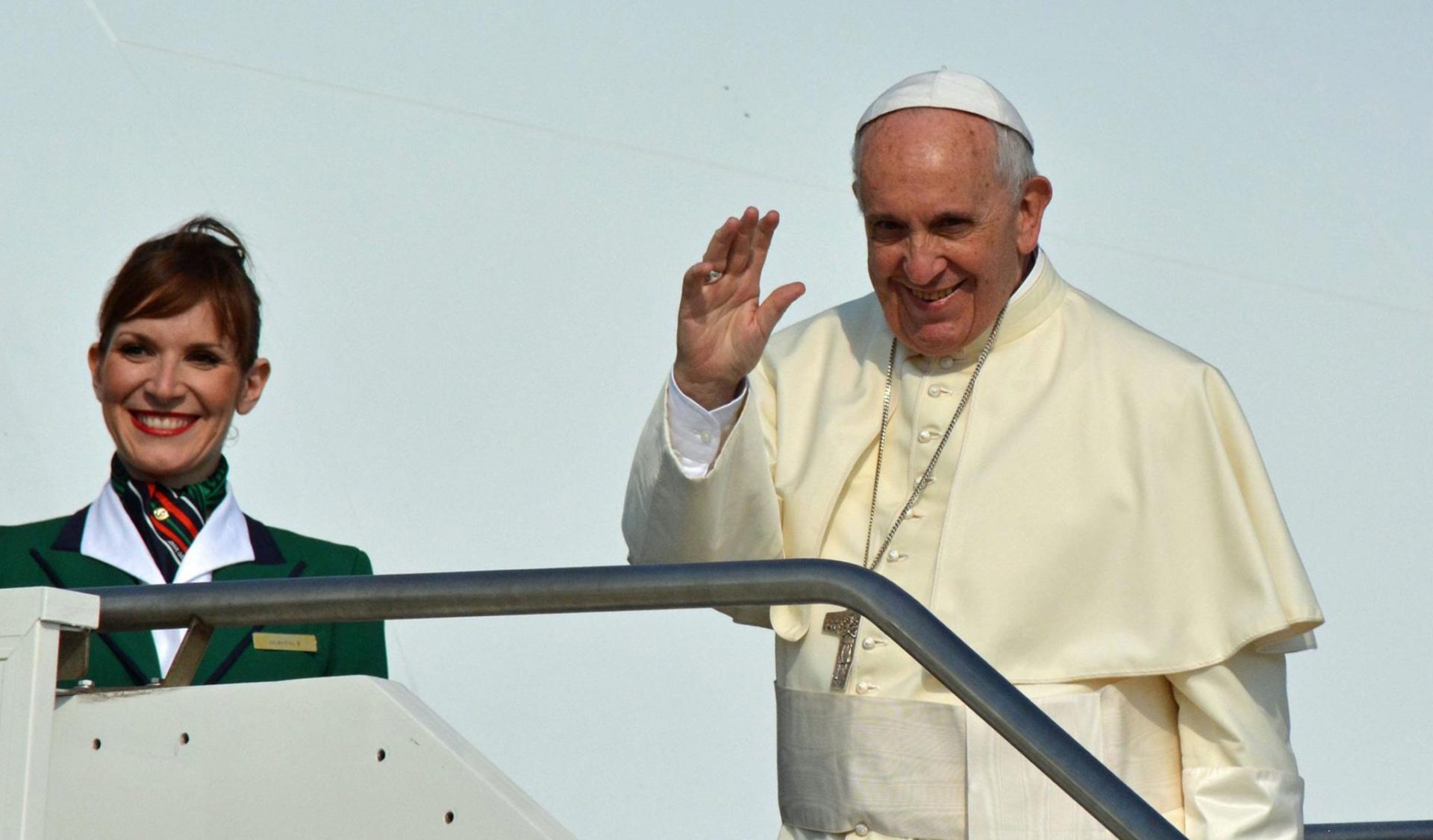 Papa inicia visita ao Equador, Bolívia e Paraguai