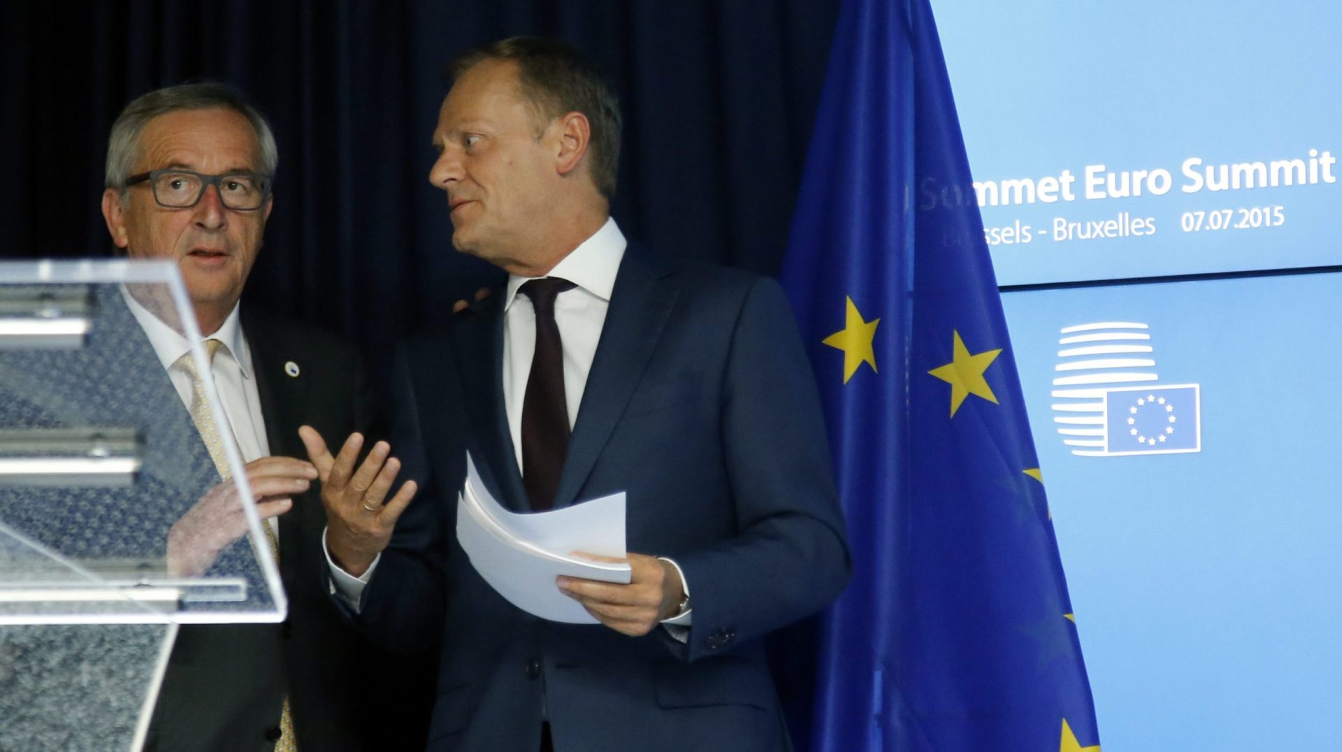 Tusk: Grécia tem até quinta-feira para apresentar proposta de reformas