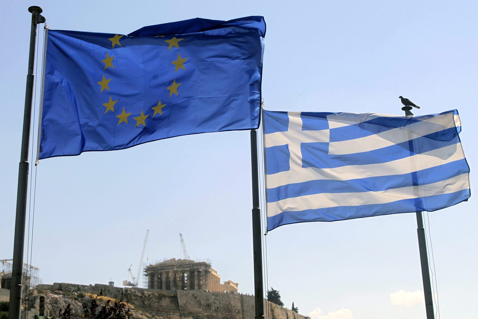 Fundo da zona euro já recebeu novo pedido de resgate da Grécia