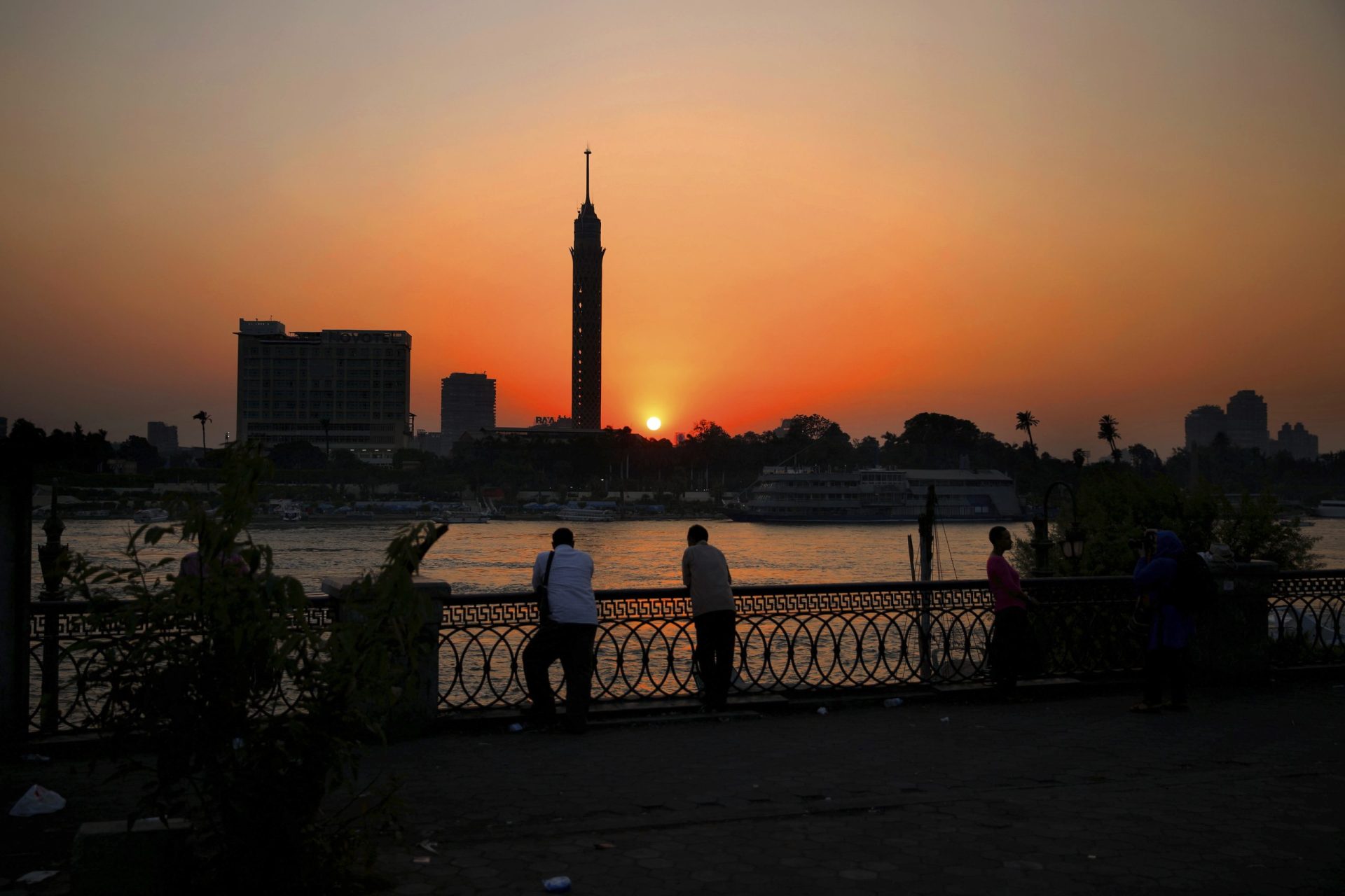 Calor já matou 21 pessoas no Egipto