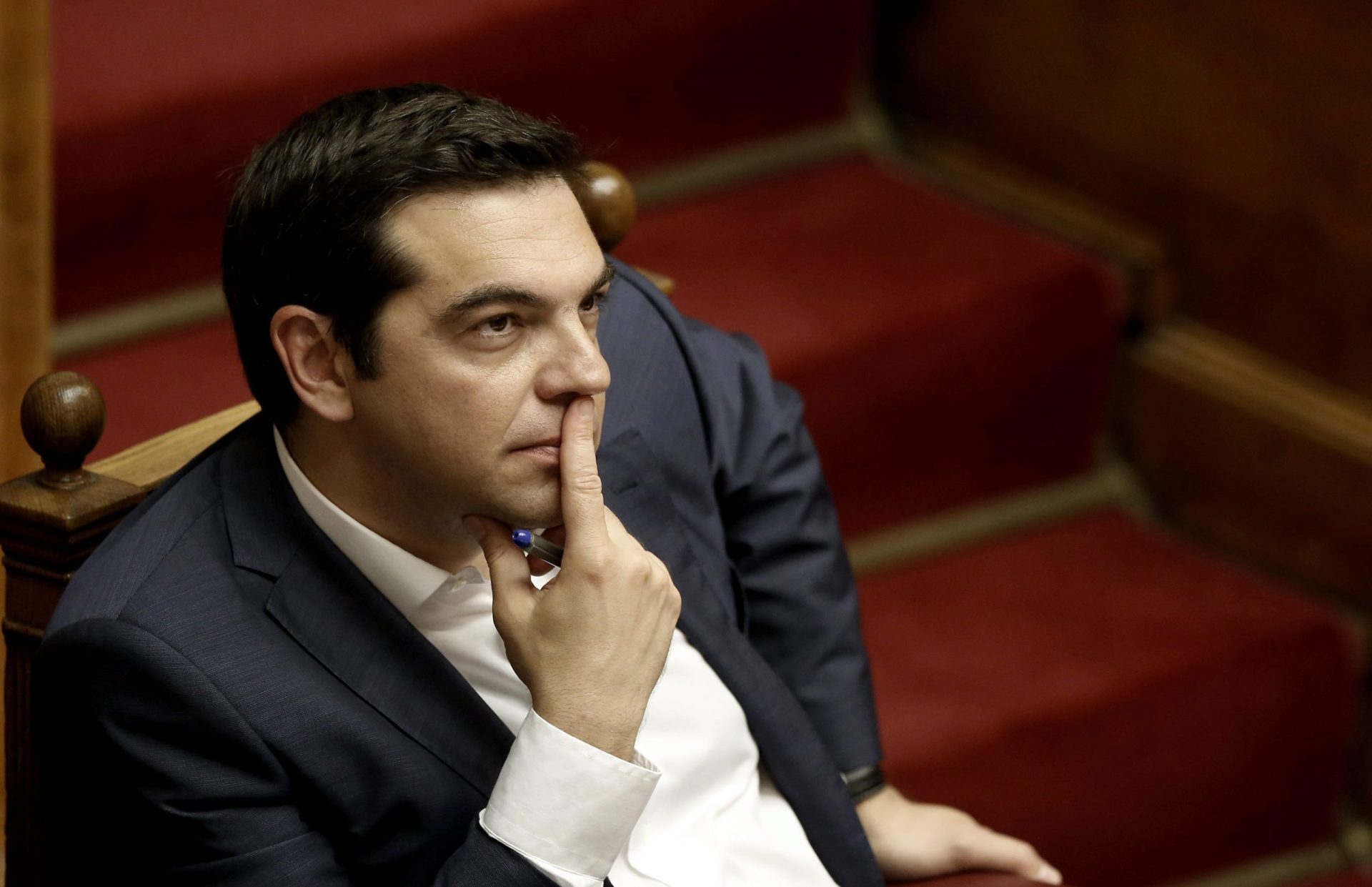 Grécia. Radicais do Syriza apresentam lista própria às eleições antecipadas