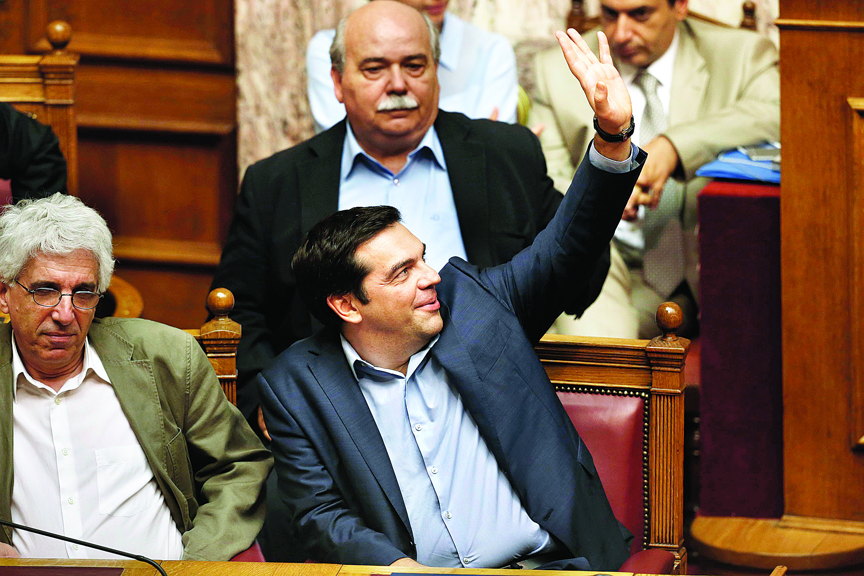 Tsipras em alta ameaça dissidentes