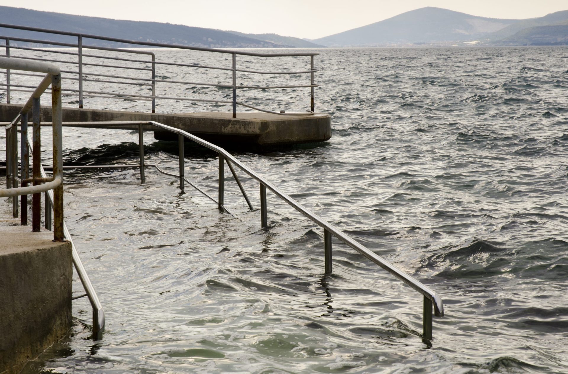 Nível do mar subiu quase 8 centímetros desde 1992