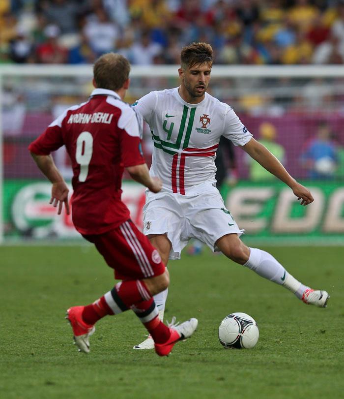 Miguel Veloso ‘orgulhoso’ por regressar à seleção portuguesa