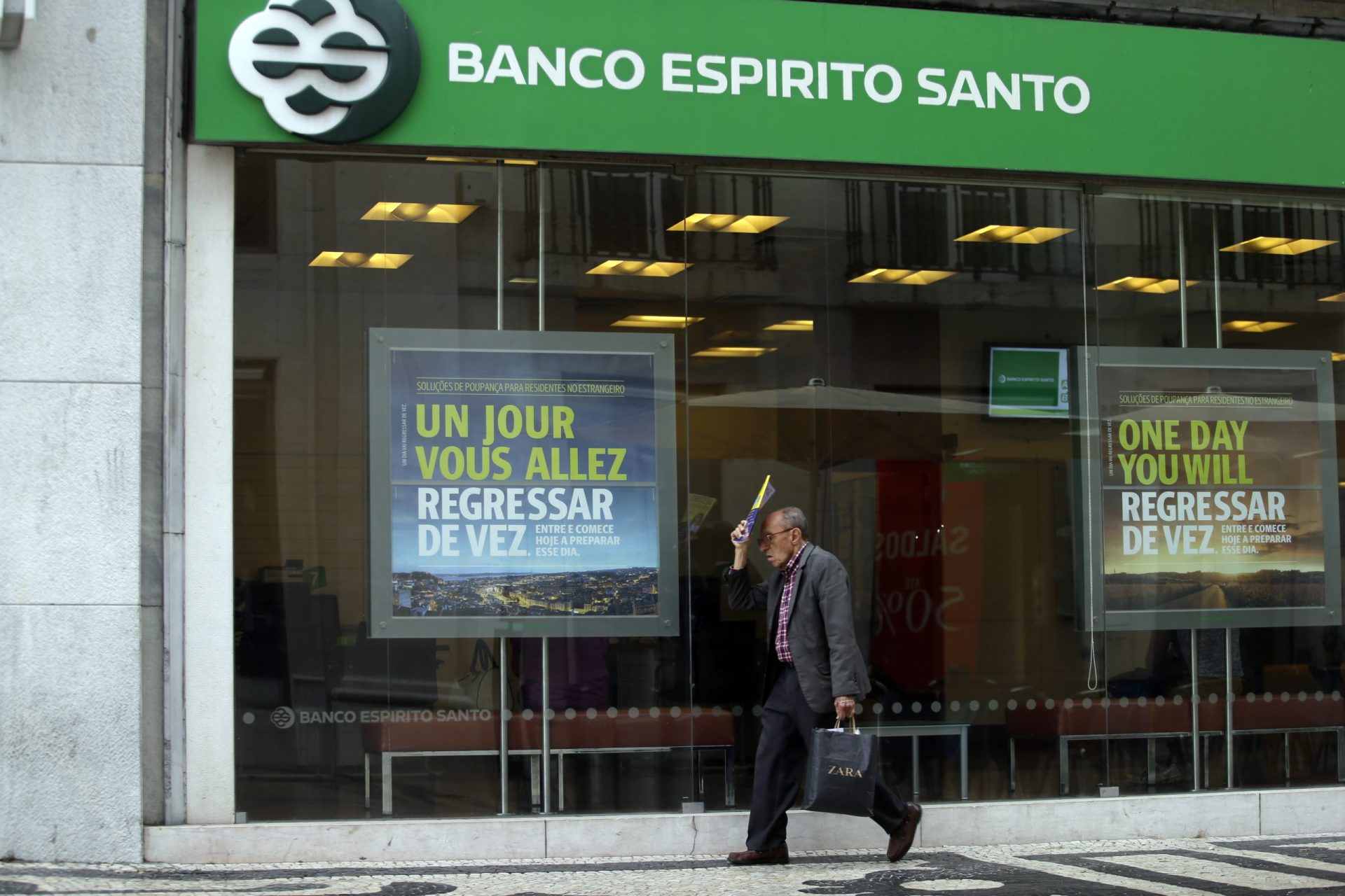 ‘Banco mau’ evita insolvência e perda de licença bancária no imediato