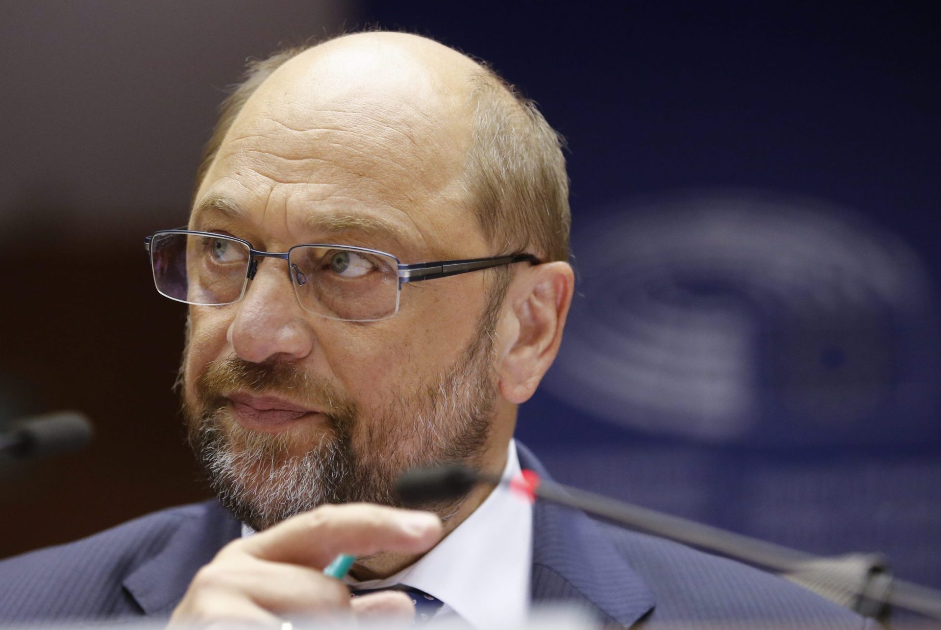 Schulz surpreendido com bizarria de Tsipras