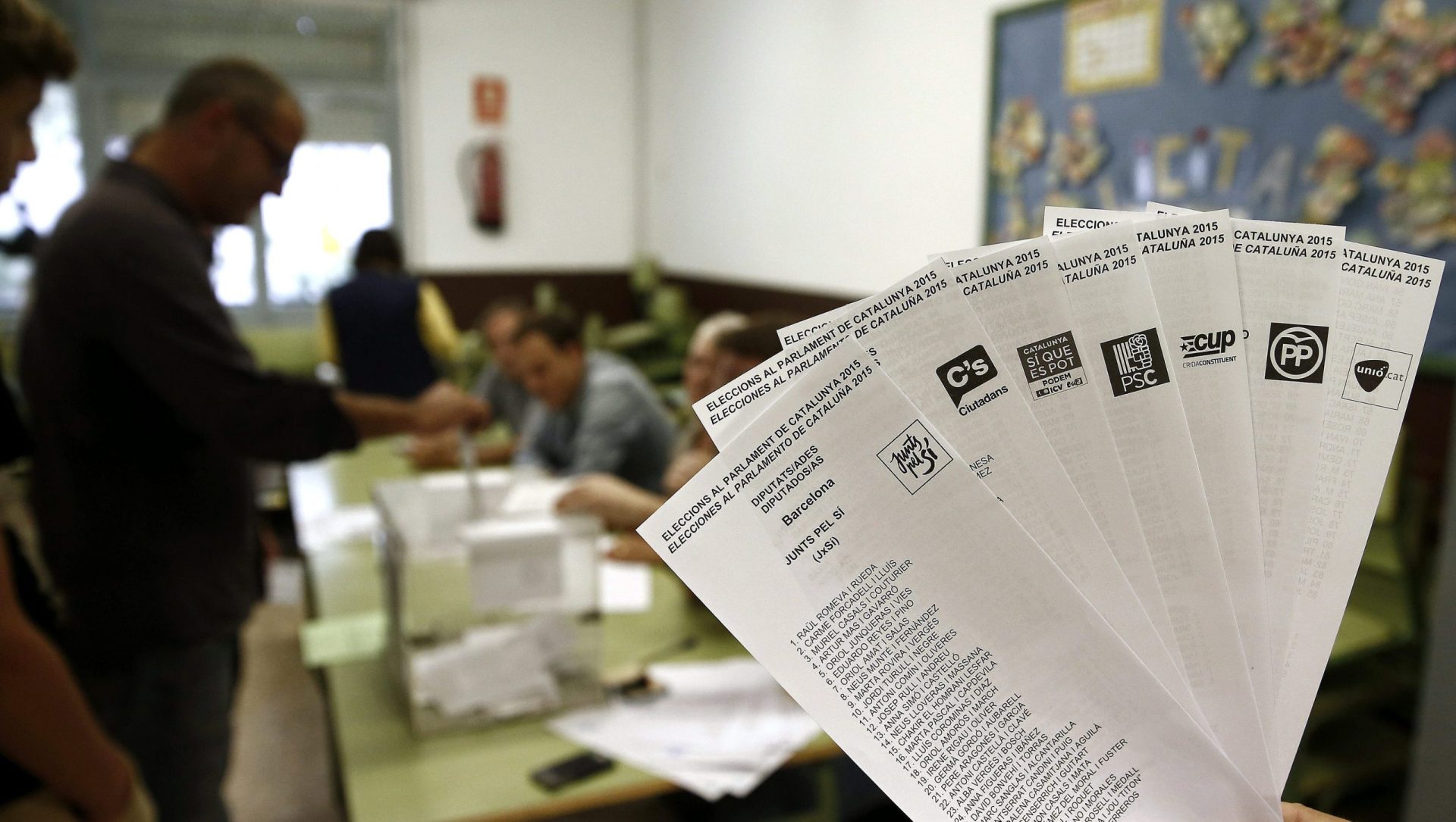 Independência: Catalães vão hoje às urnas para votar