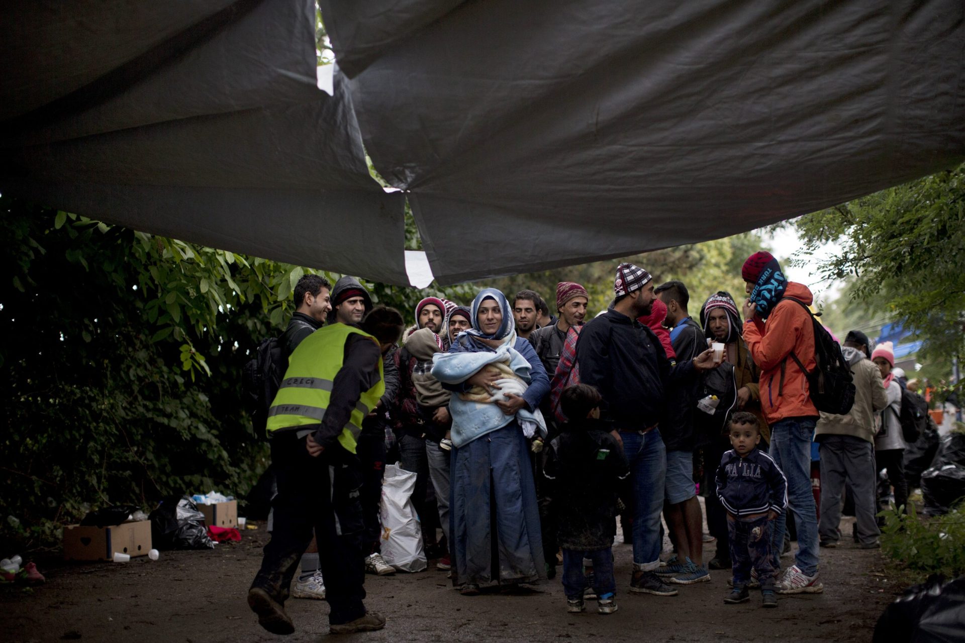 Cerca de 8.500 refugiados chegaram à Croácia nas últimas 24 horas