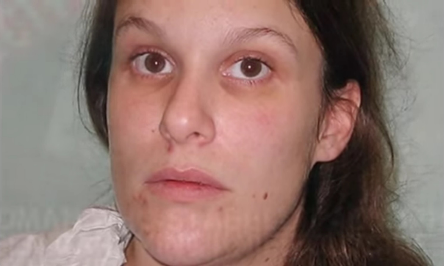 Mulher condenada a três anos e meio de prisão por matar pedófilo
