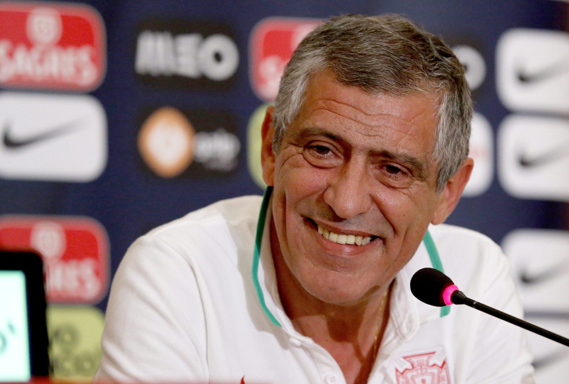 Portugal tem que melhorar para poder ganhar na Albânia, diz Fernando Santos