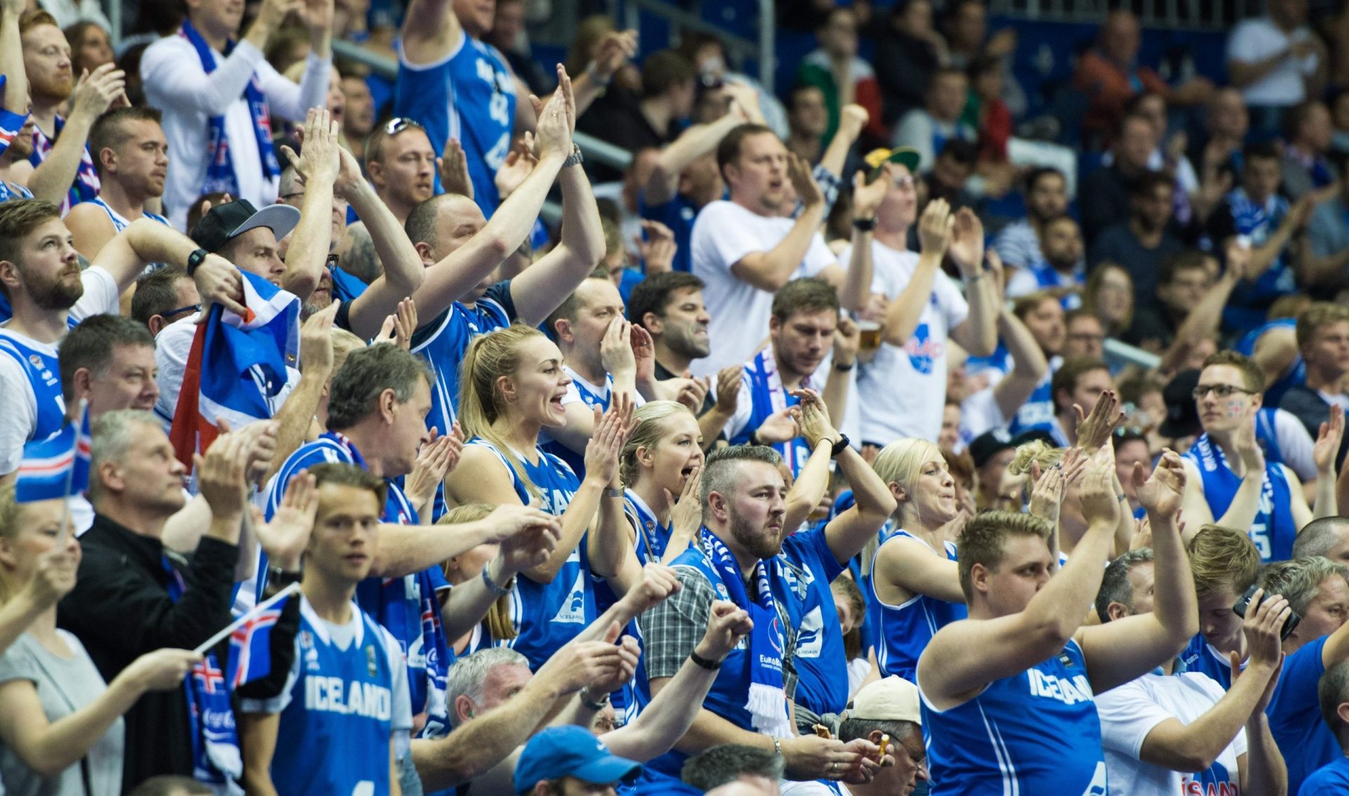 Islândia garante presença inédita na fase final do Europeu