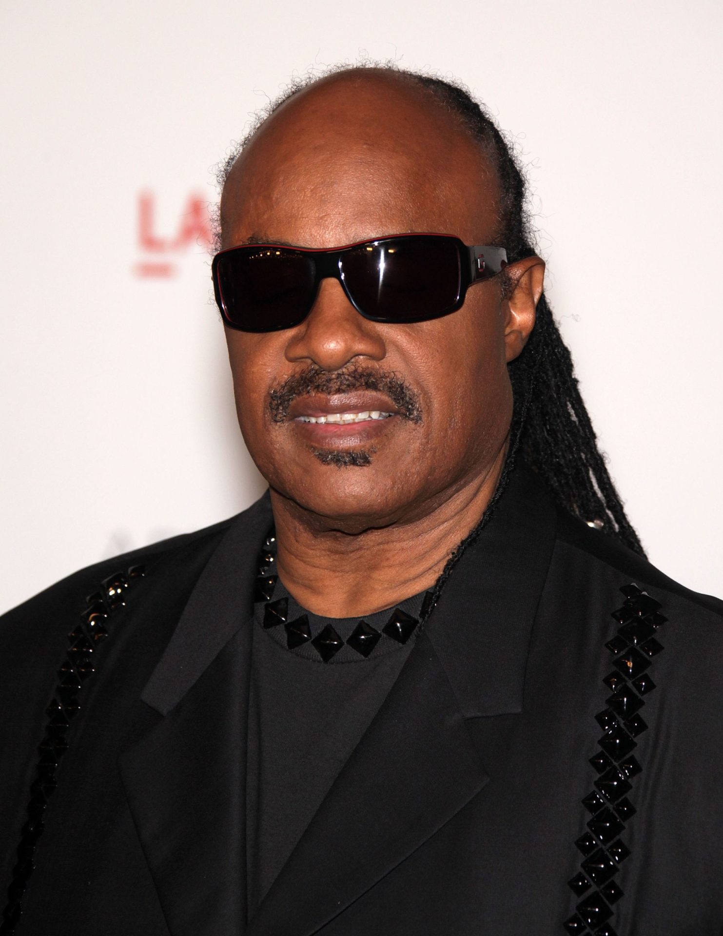 Stevie Wonder: “Votar em Donald Trump é o mesmo que me pedirem para conduzir”