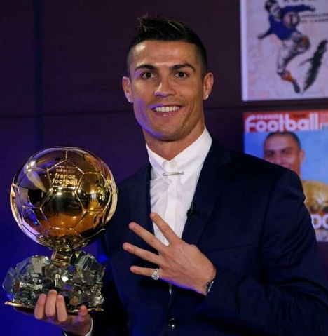 Ronaldo: &#8220;Se jogasse na mesma equipa que Messi, eu tinha mais Bolas de Ouro&#8221;