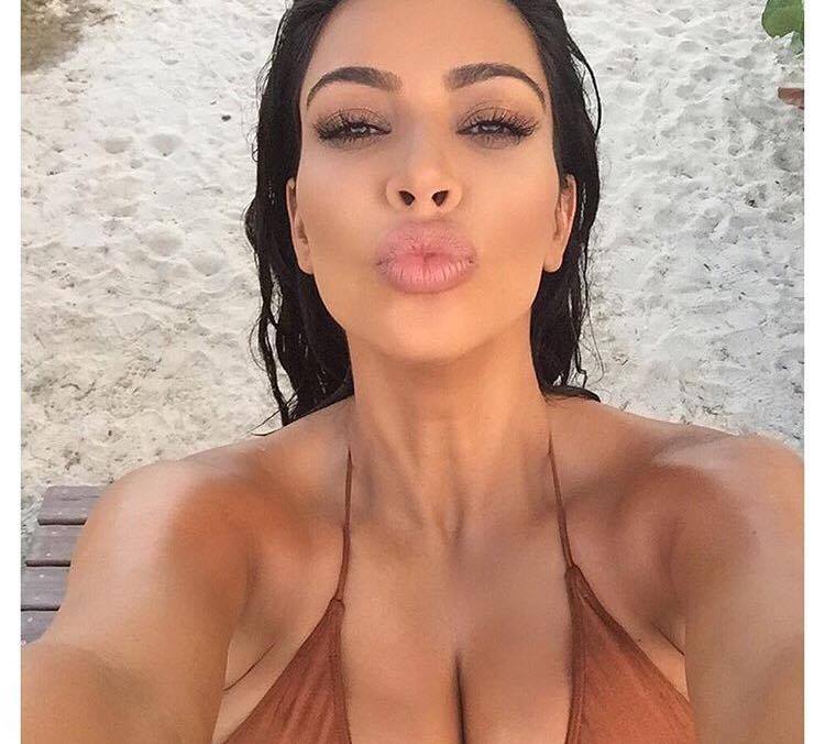 Selfies de Kim Kardashian foram as mais procuradas em 2016