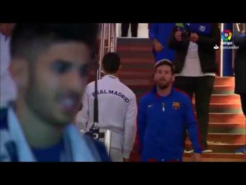 Cristiano Ronaldo e Messi: o cumprimento que todos querem ver [vídeo]