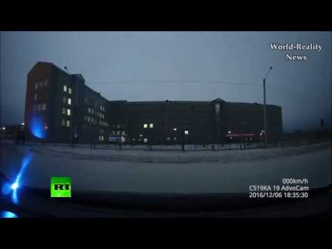 Rússia. Meteoro transforma noite em dia