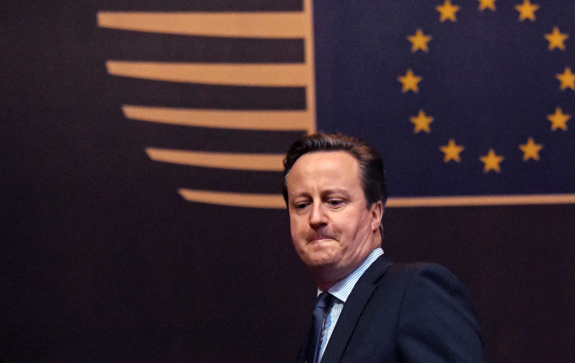 Cameron consegiu ‘estatuto especial’ e vai marcar o referendo