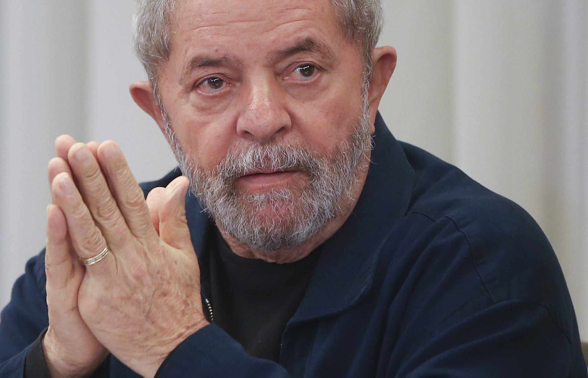 Esquerda portuguesa defende Lula da Silva