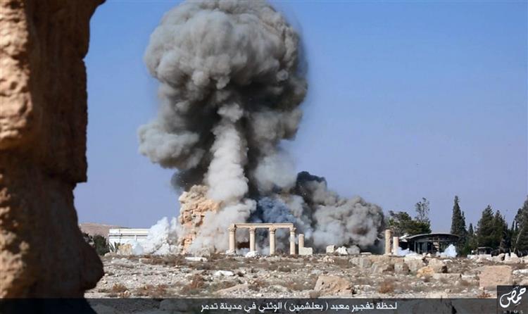 Exército sírio reconquista Palmira e expulsa Estado Islâmico