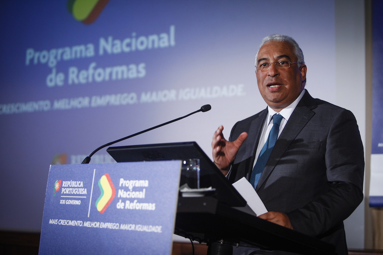 Costa apresenta os seis pilares para reformar o país