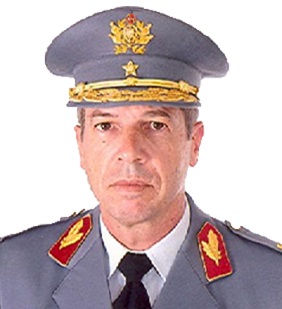 Exército: Governo propõe Rovisco Duarte para novo Chefe de Estado-Maior