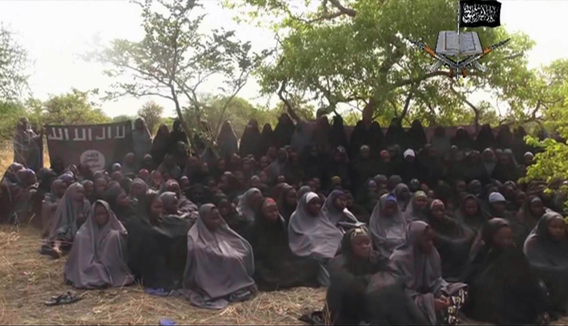 Boko Haram divulga vídeo das alunas de Chibok