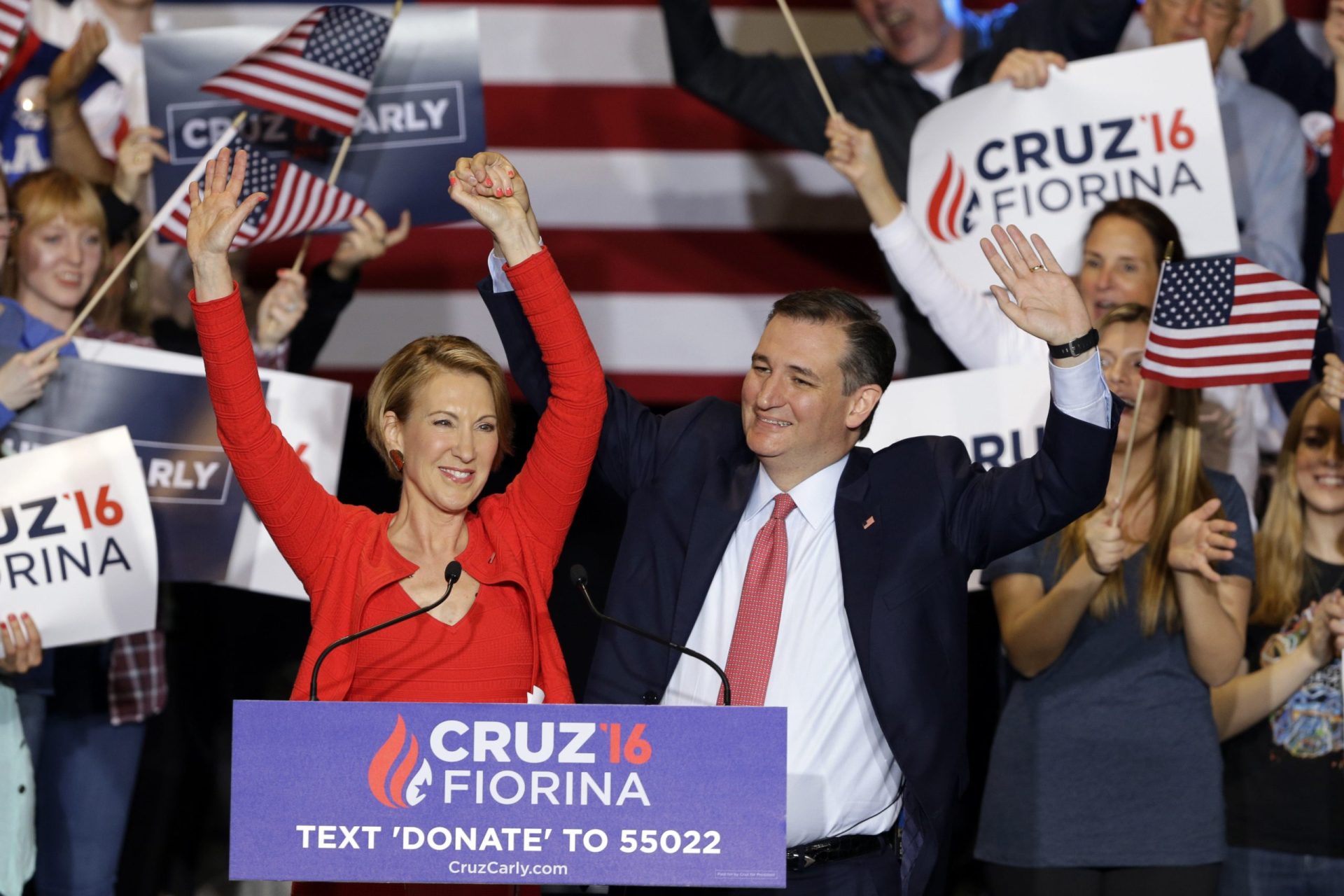 Ted Cruz escolhe Carly Fiorina para ser sua vice
