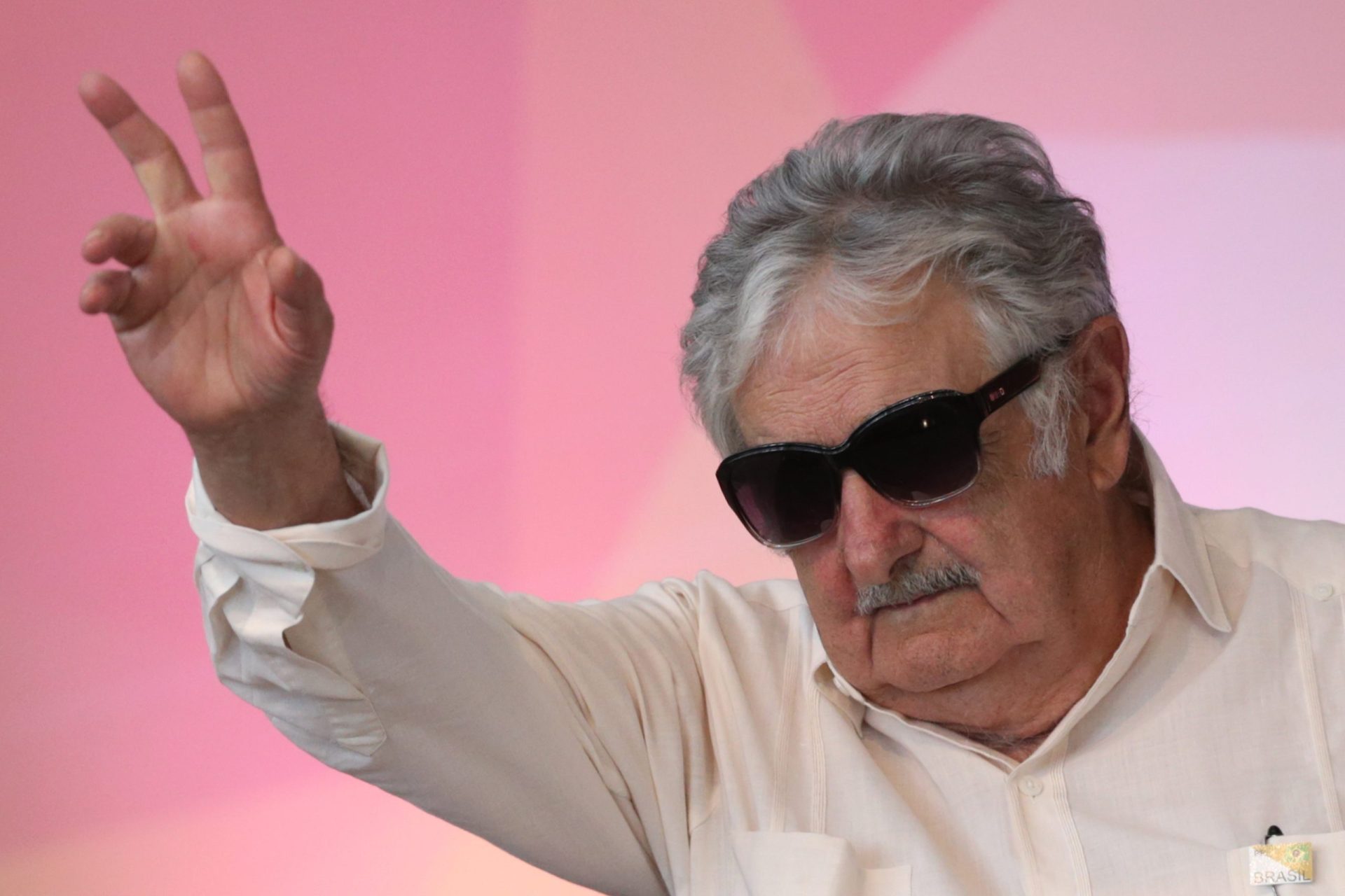 Mujica diz que Maduro está “louco como uma cabra”