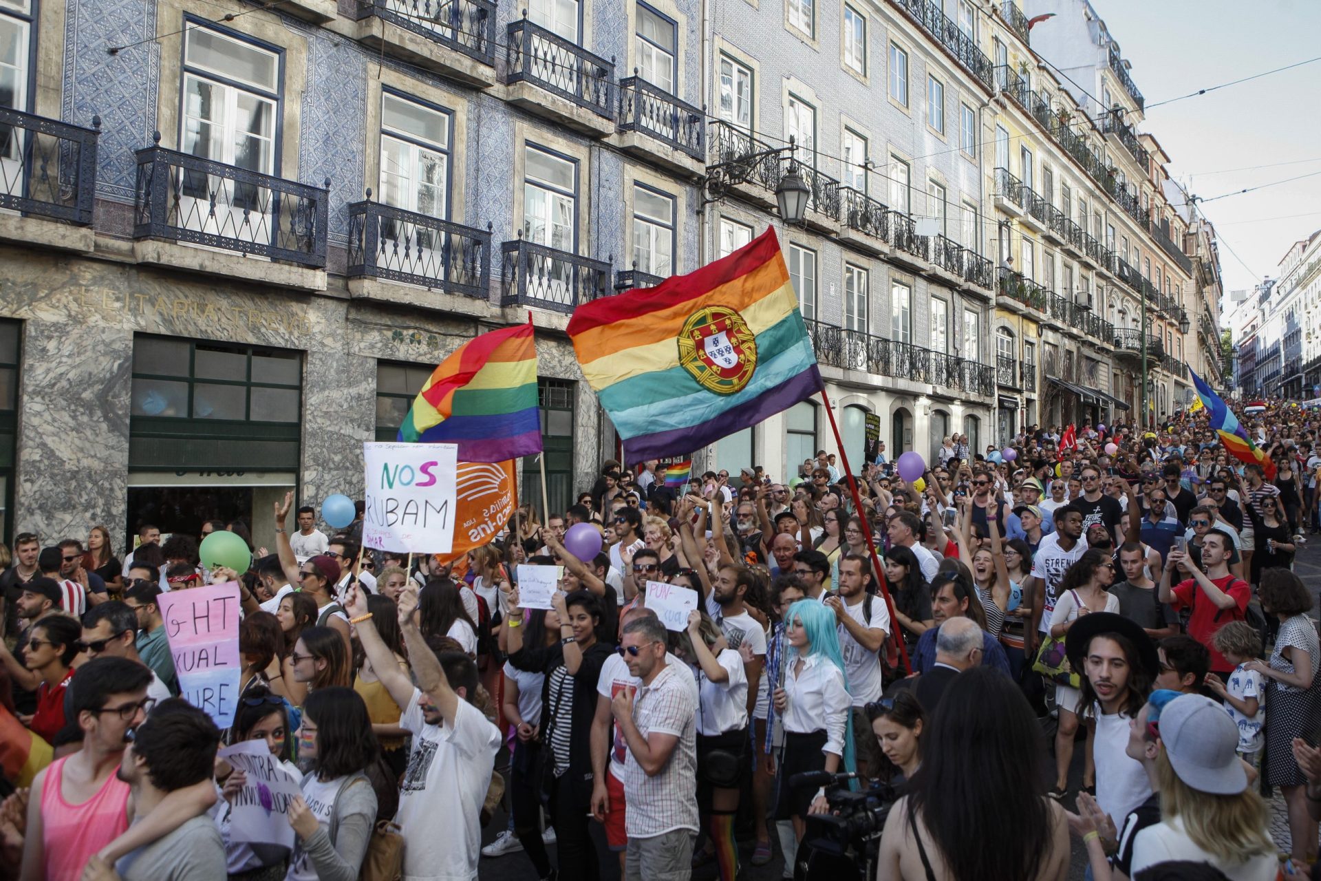 “Celebrar as diferenças, transcender o género” lema de marcha gay em Lisboa