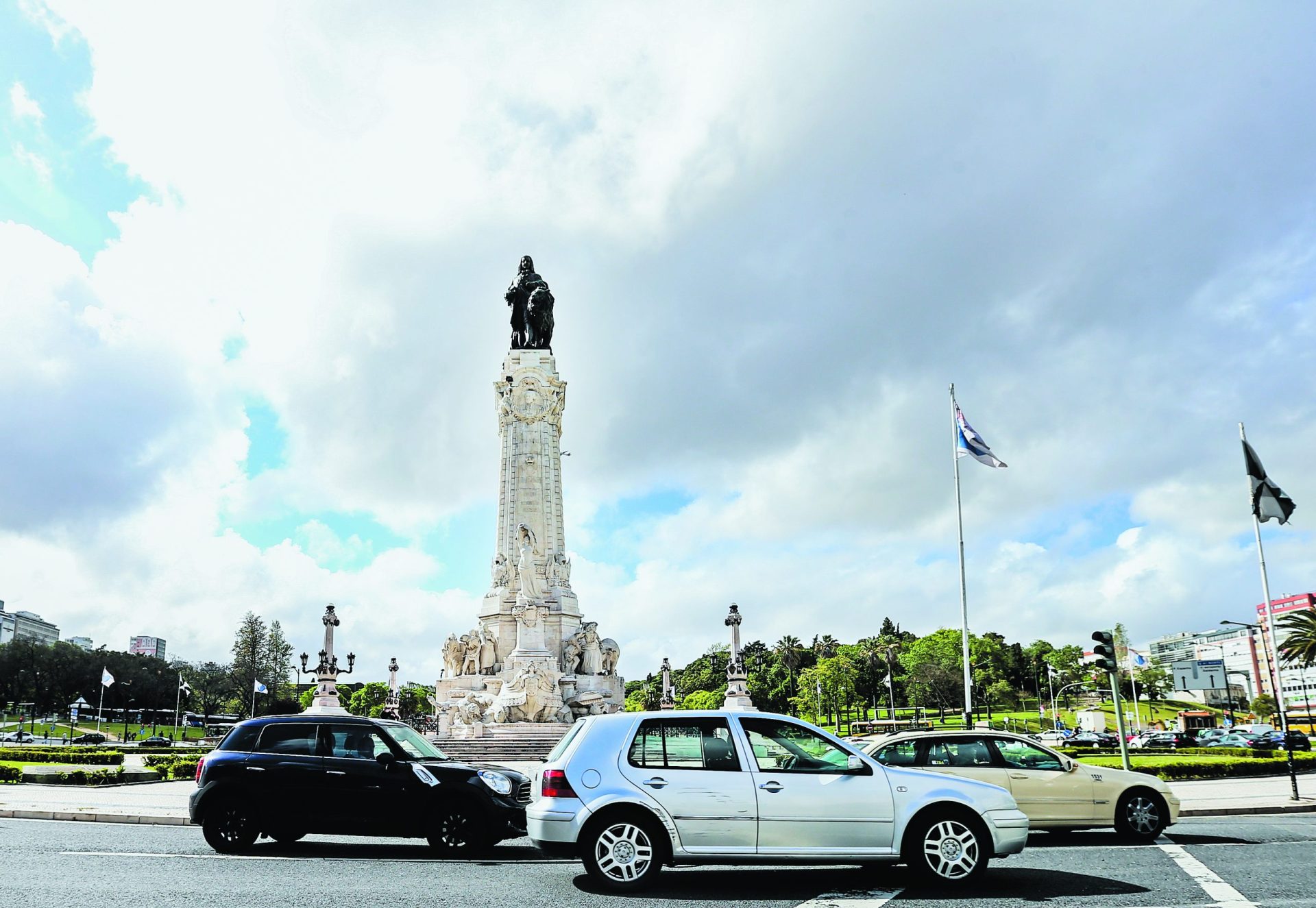 Restrições de carros em Lisboa decidida de forma ilegal