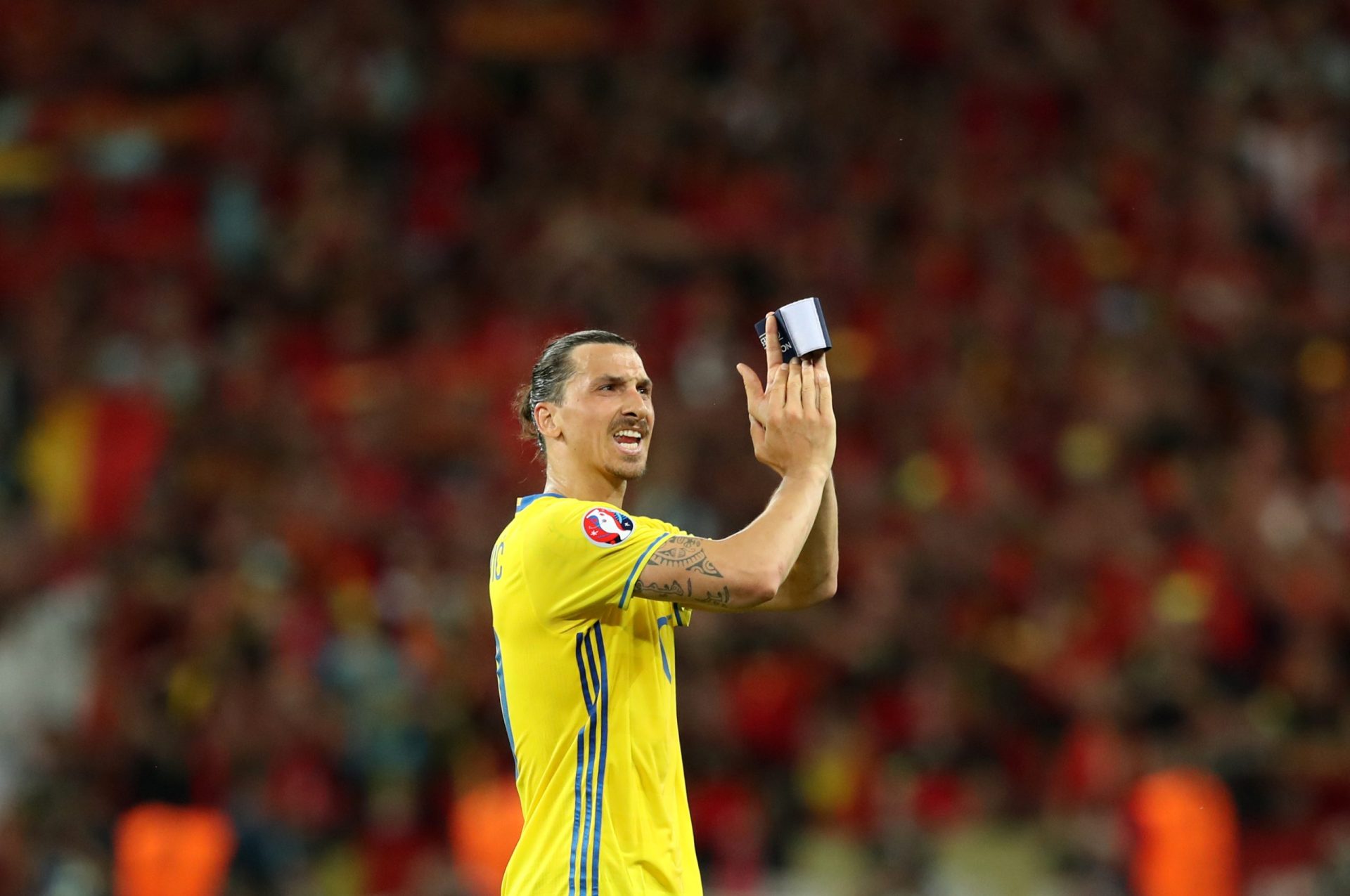 Ibrahimovic despede-se da seleção sueca: “Amo-vos”