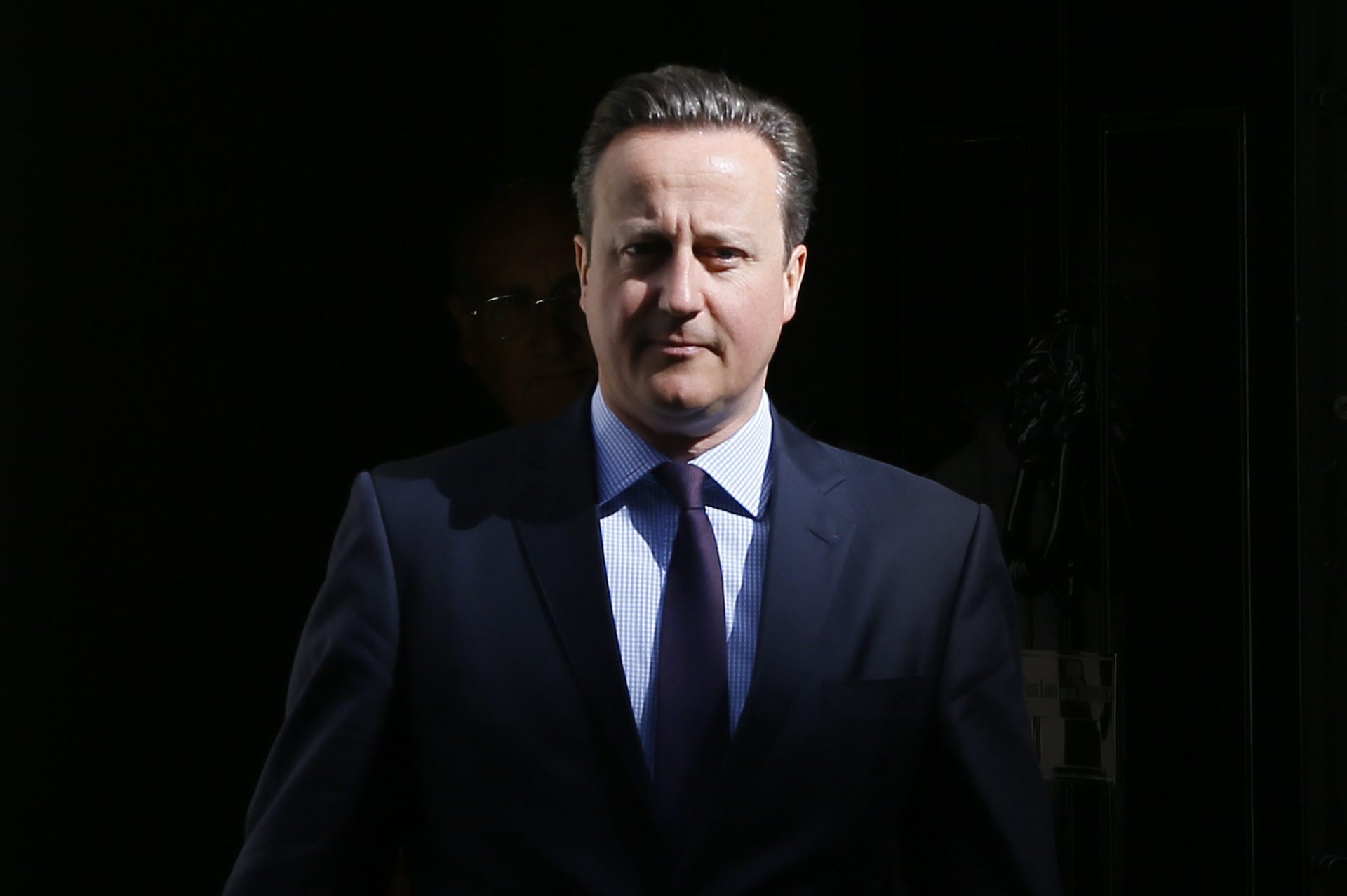 Brexit: David Cameron demite-se depois de perder referendo