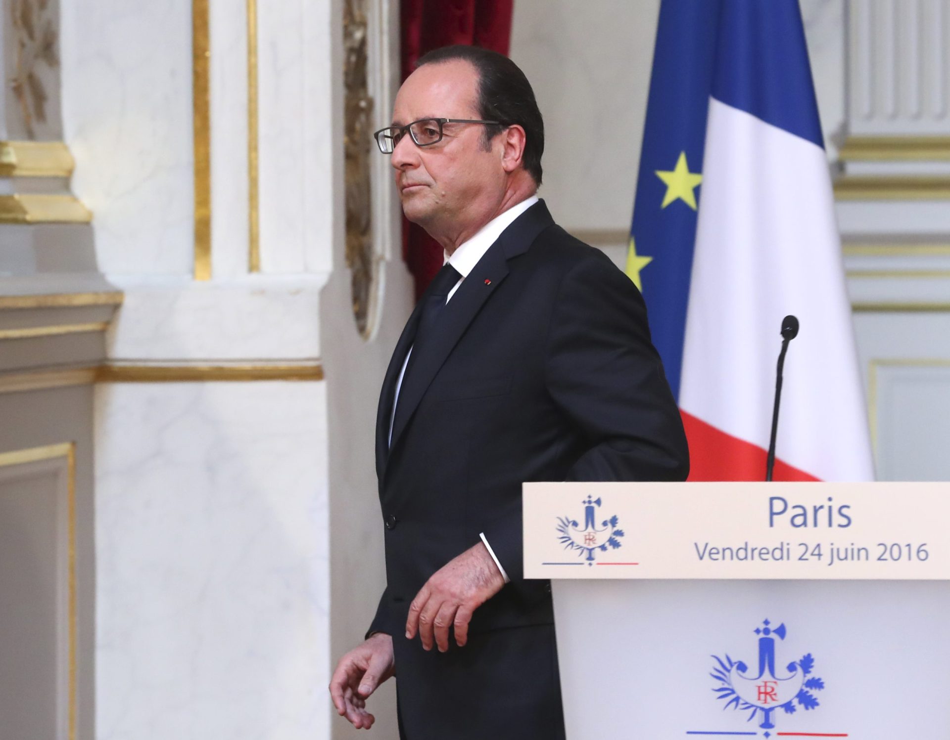 “Voto dos britânicos põe a Europa à prova”, diz François Hollande