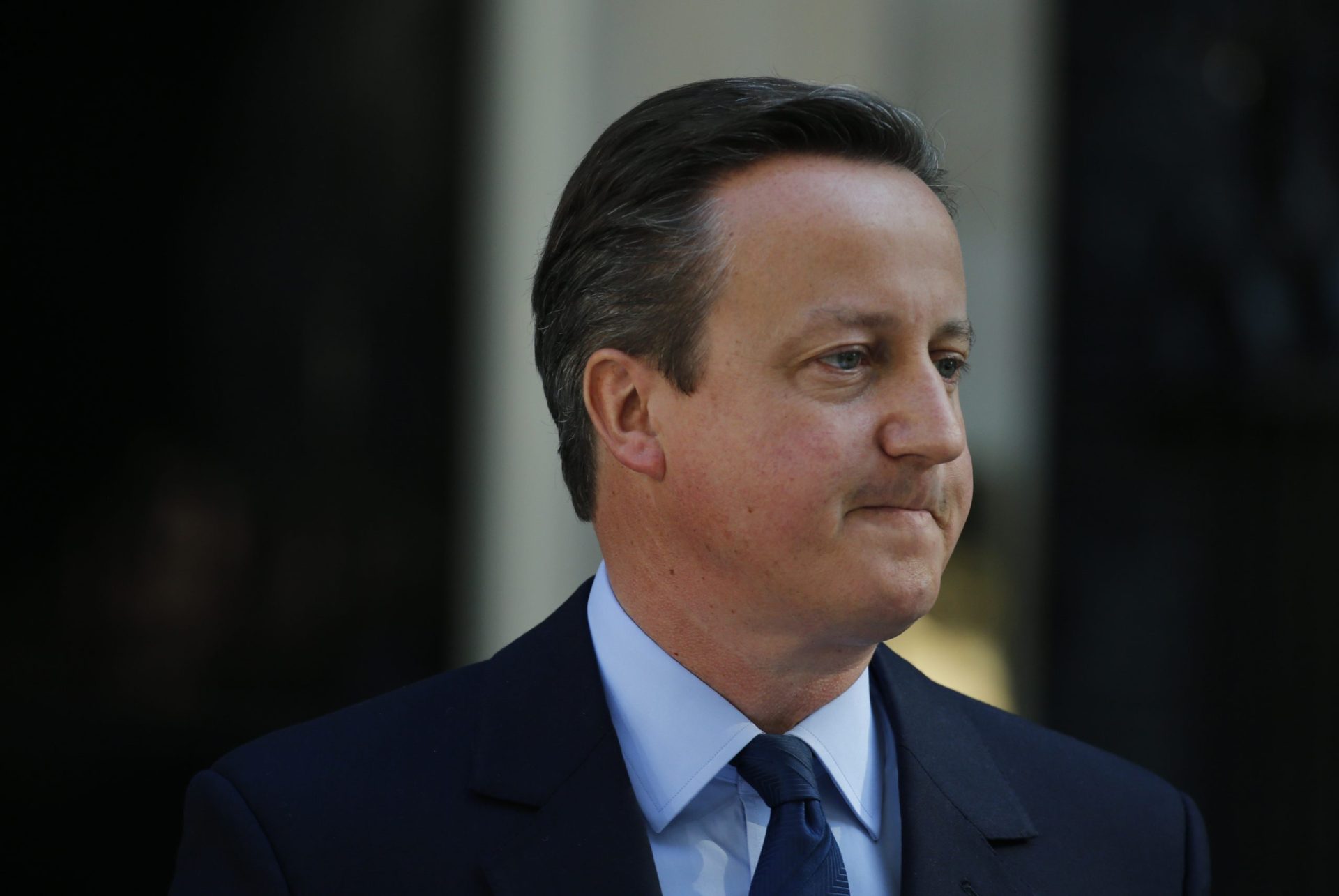 David Cameron regressa para liderar Negócios Estrangeiros britânicos