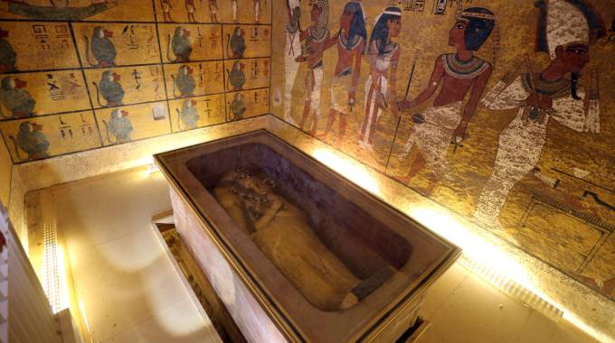 Descoberta surpreendente no túmulo de Tutankhamon