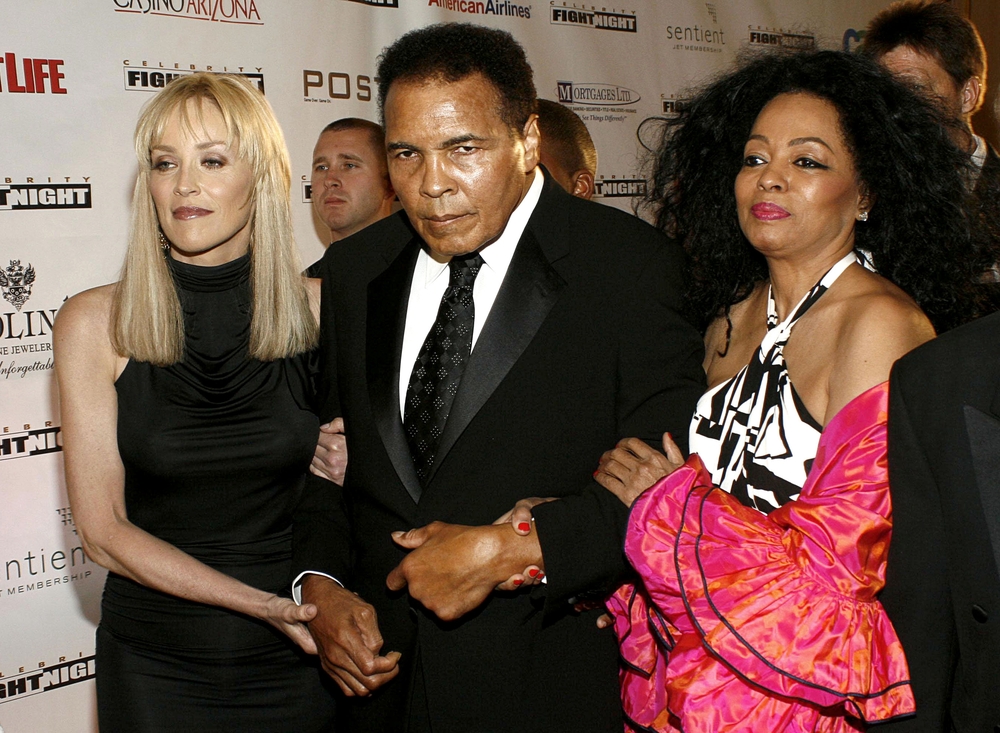 Morreu ex-campeão mundial de boxe Muhammad Ali