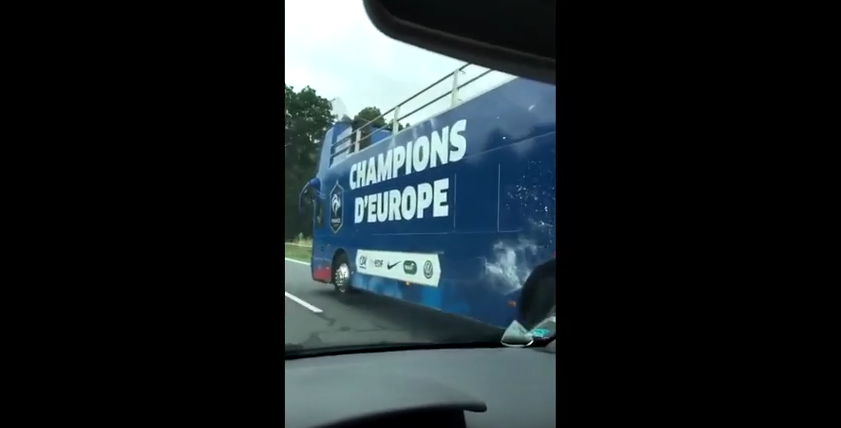 Euro2016. França já tem autocarro preparado para a festa do título