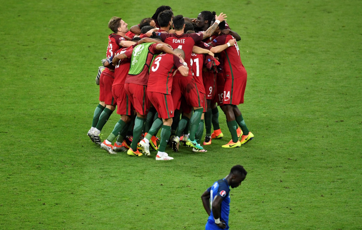 Reveja o golo de Portugal na final do Euro2016