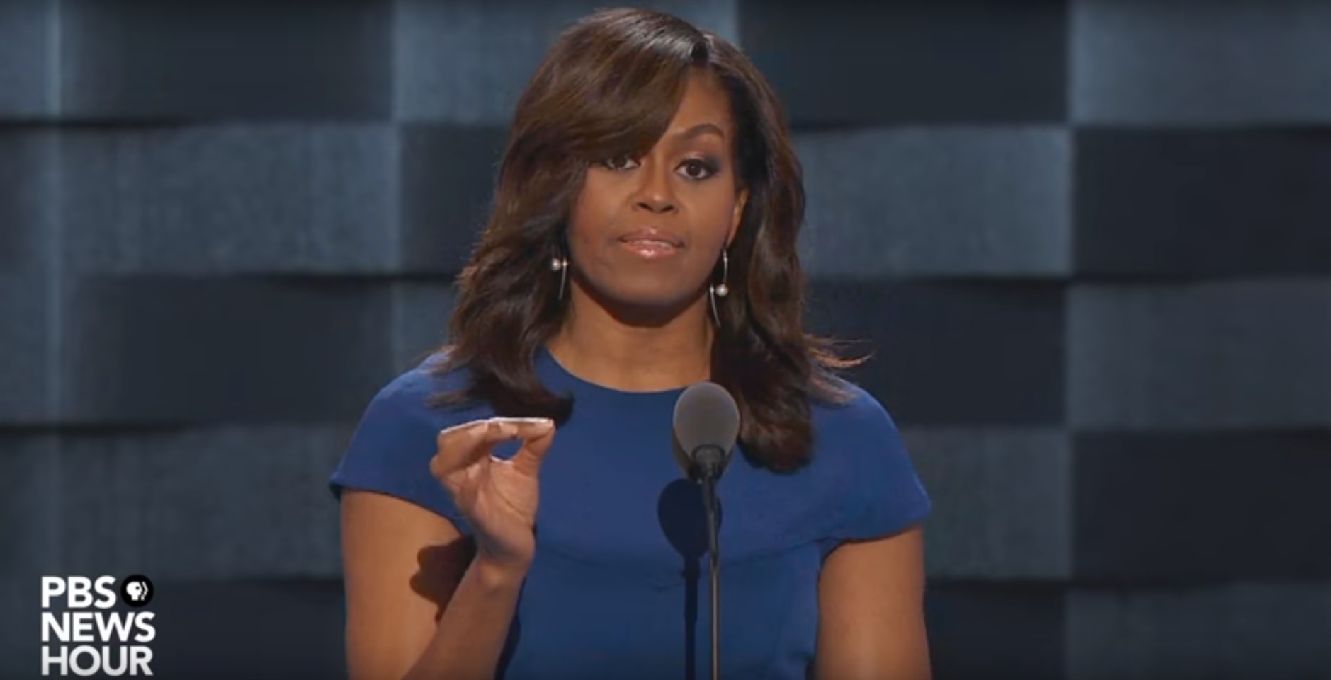 O discurso de Michelle Obama que emocionou os democratas