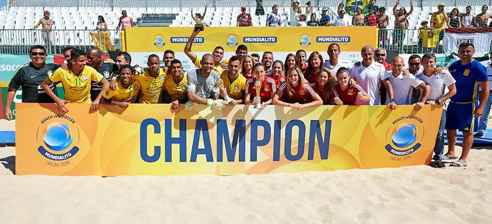 Brasil vence Mundialito de futebol de praia