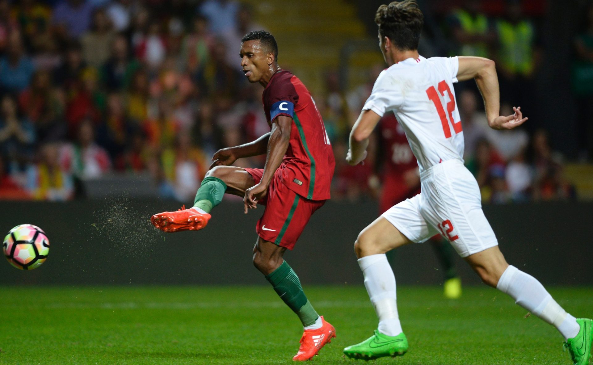 Goleada: Portugal vence Gibraltar por 5-0