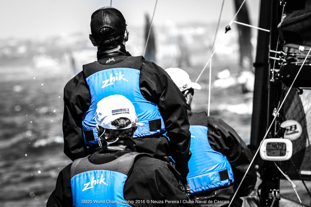 Terceiro dia do campeonato do mundo 2016 de SB20 em Cascais