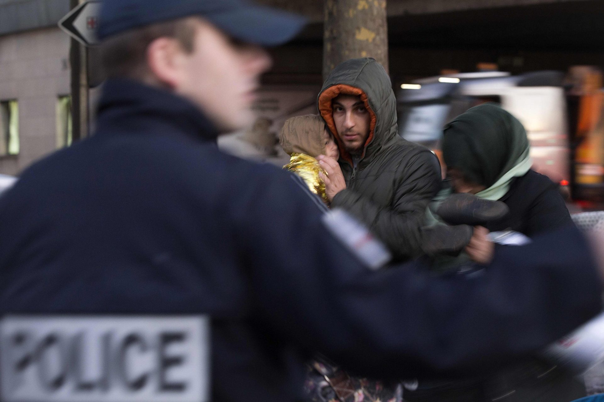 Várias detenções após ter sido encontrado carro com botijas de gás junto a Notre Dame