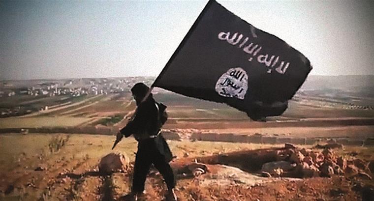 Polícia detém suspeito de recrutar combatentes para o Daesh