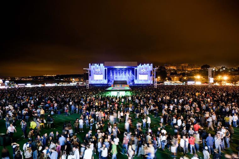 NOS Alive esgota passe de três dias